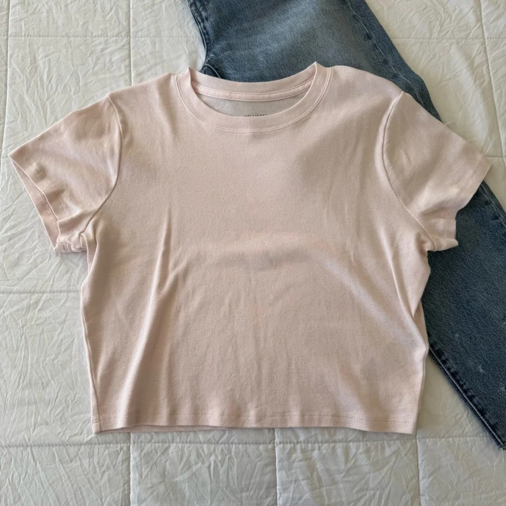 Hollister Light Pink Crewneck Sweatshirt Size XL - Picture 2 of 2